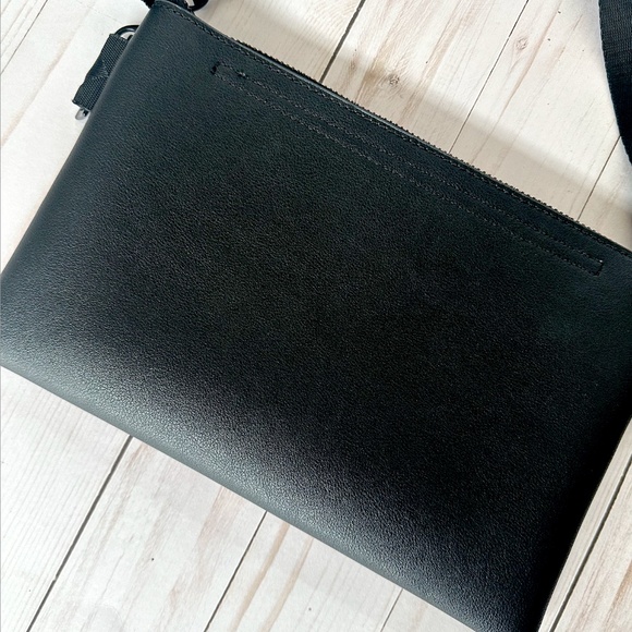 Pixie Mood Crossbody Black Purse - Picture 6 of 11